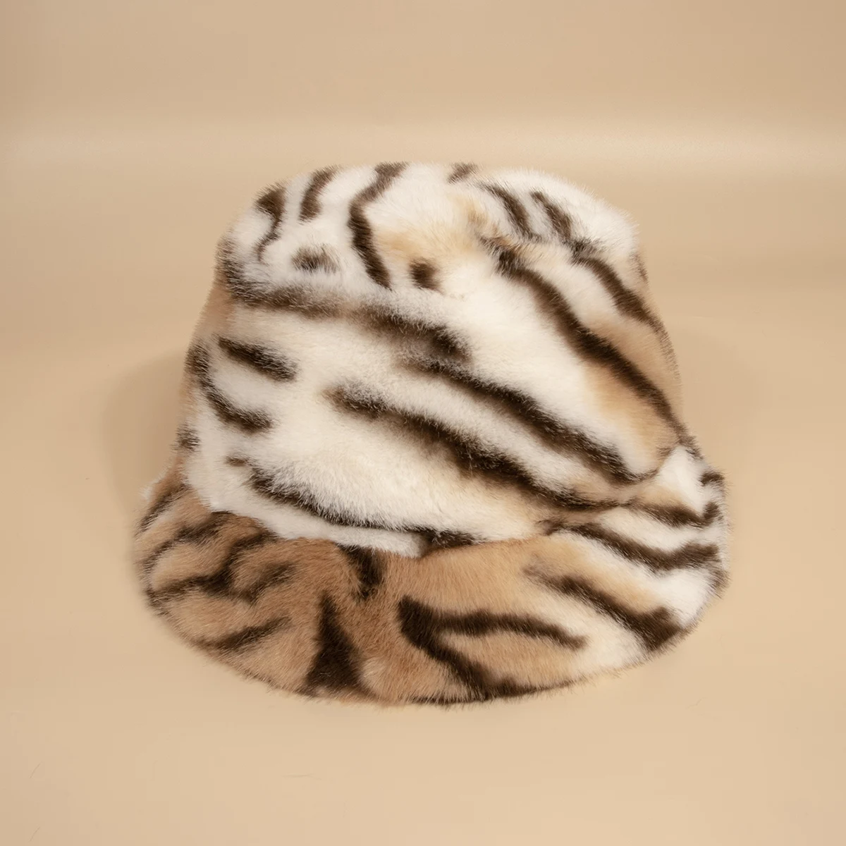Fashionable Tiger Print Cute Unisex Plush Fisherman Hat Winter Casual Decorative Hat Soft Warm Knitted Cap for Men And Women