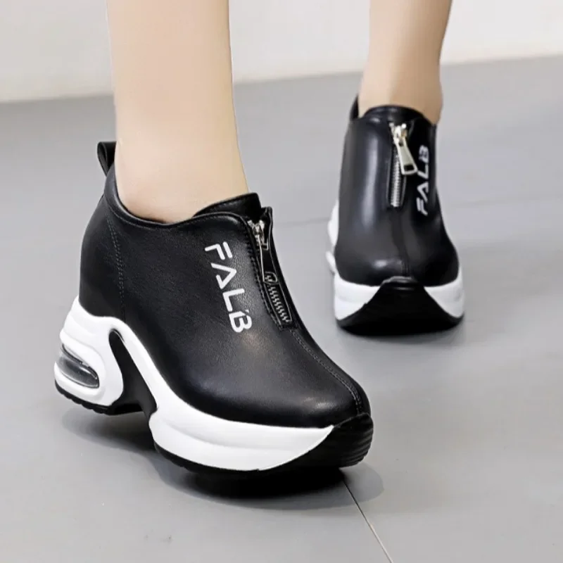 

Chunky Casual Shoes Women AutumnFashion PU Leather Loafers Platform Height Increased Front Zipper Wedges Sneakers VulcanizeShoes