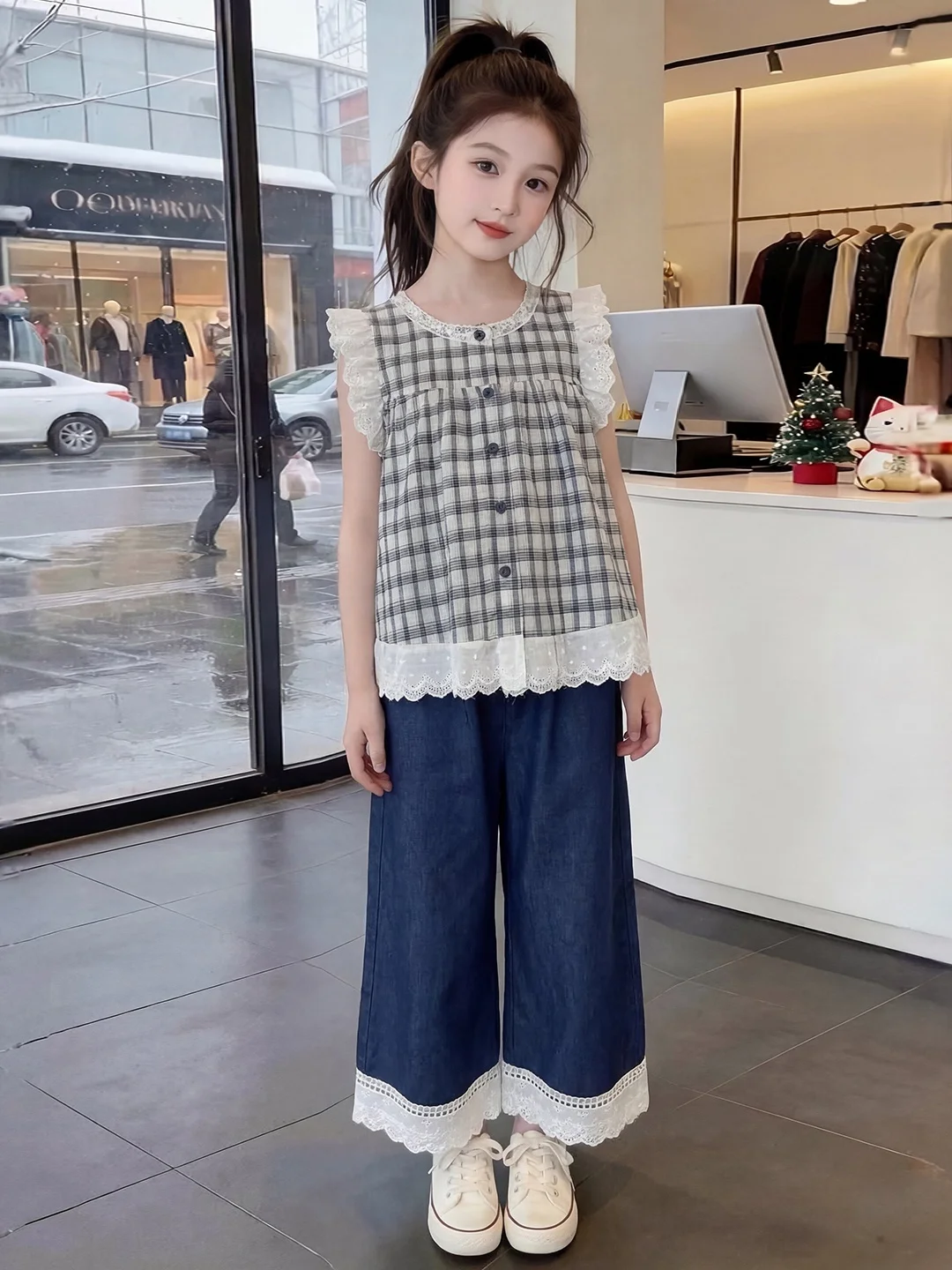 

Girls Summer Outfit 2026 New Style Children's Lace Sleeveless Ruffle Plaid Top Denim Pants Two-Piece Set Trendy round Neck