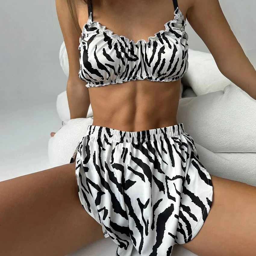 

Hiloc Summer Zebra Stripe Suits Sexy Crop Top Bra With Elastic Waist Shorts Two Piece Sets Wide Leg Shorts Beach Style 2025
