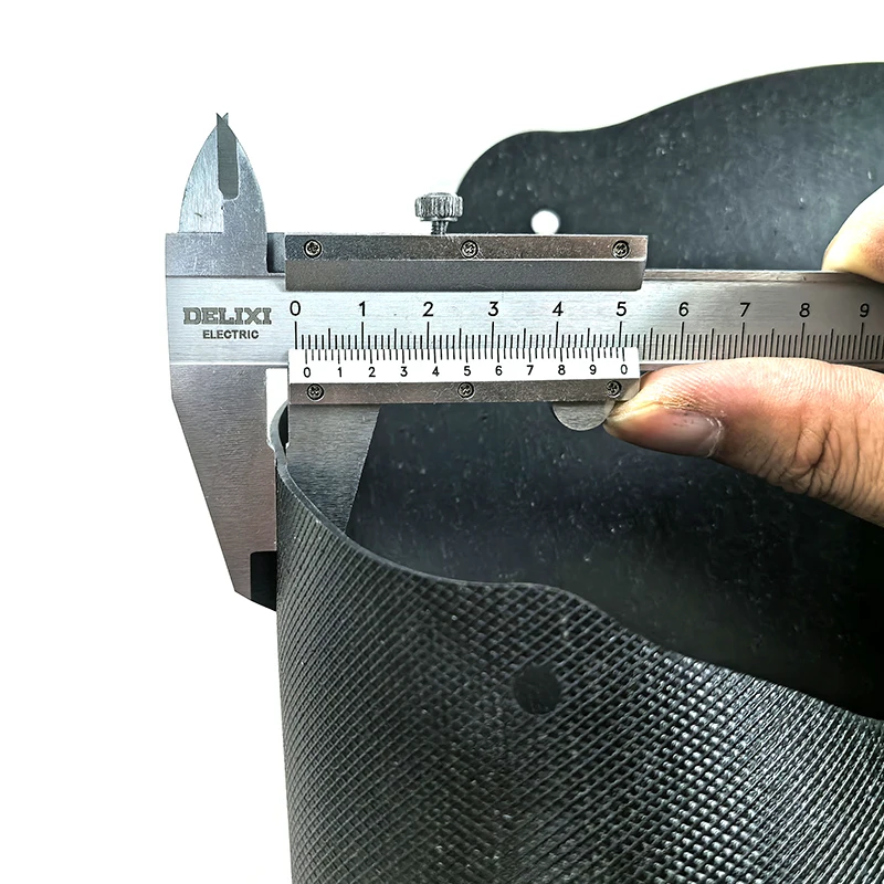For Nissan Patrol Y61 Fender Cover Modified 64837-VC310 Nissan Patrol Safari Shock-absorbing Pad Lining Fender Accessories