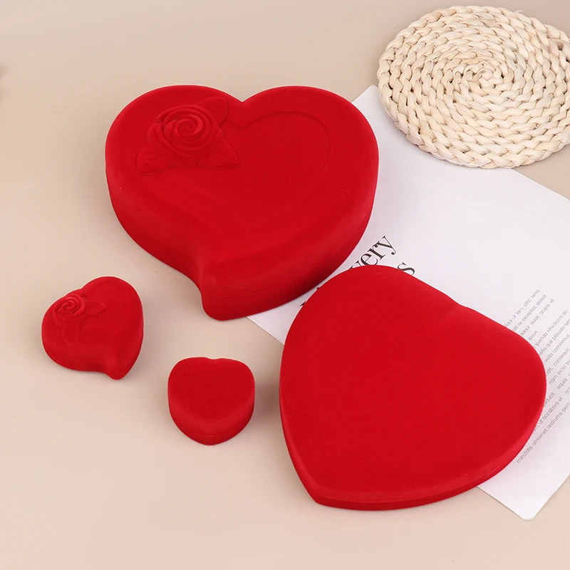 

Velvet Heart-shaped Necklace Pendant Packaging Box Valentine's Day Engagement Proposal Wedding Ring Box Gift Box Jewelry Case