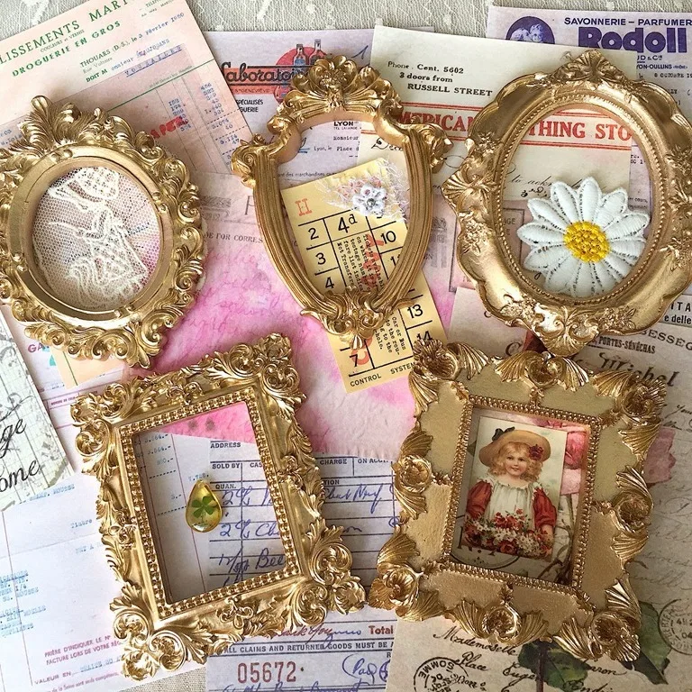 ins golden European-style embossed resin small photo frame with empty frame and carved hand-held account material decoration