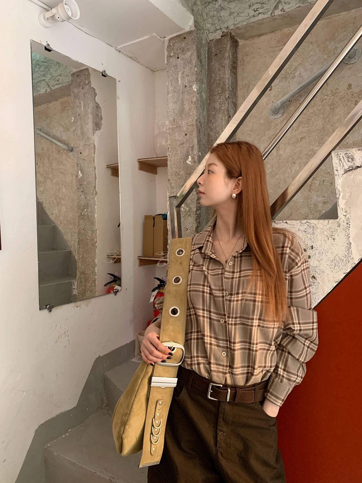 

Модная женская рубашка в клетку 2026 года: Новинка, хит продаж, весенний топ, высококачественный легкий хлопковый лонгслив с эффектом омоложения