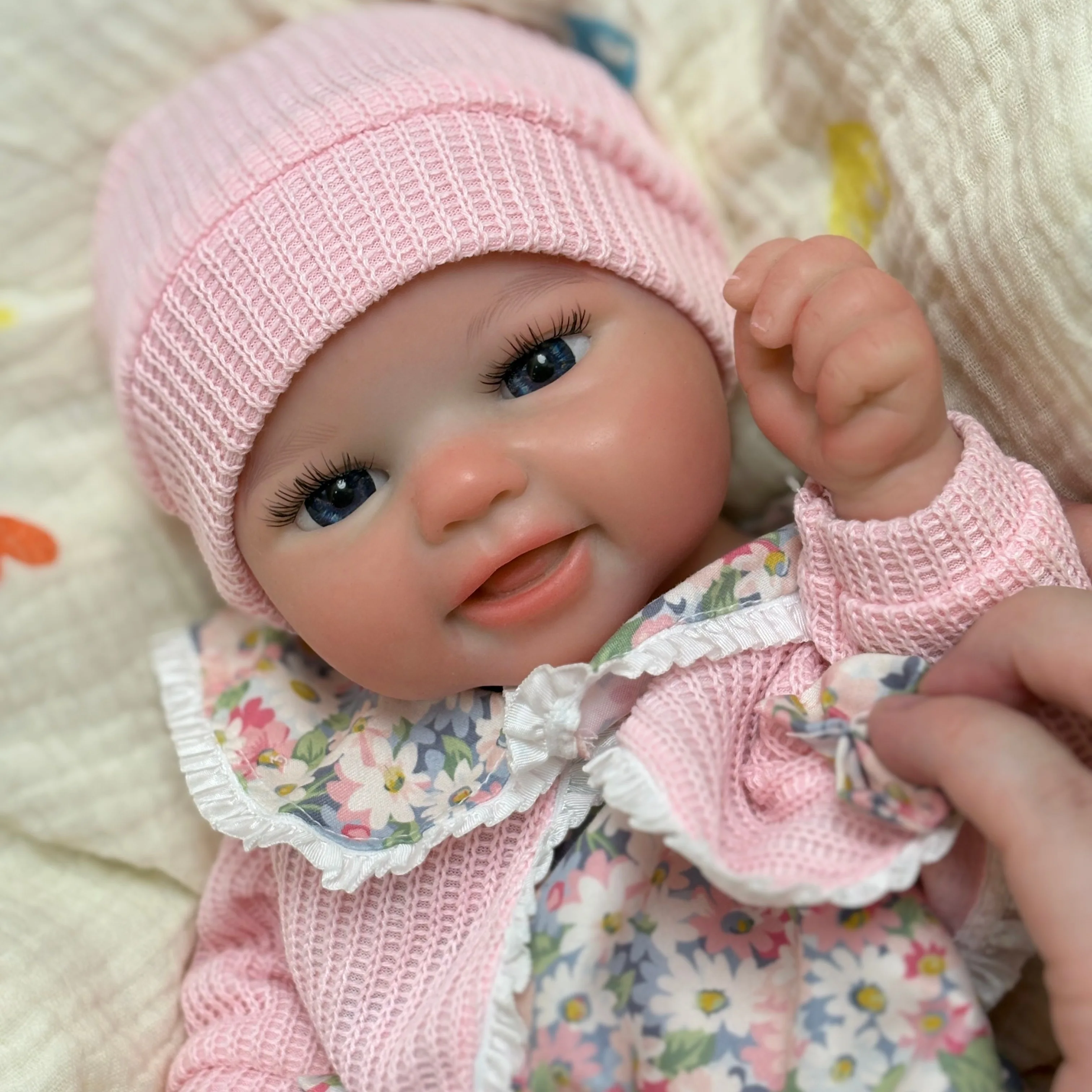 16 Inch Washable Soft Silicone Reborn Doll, Floral Outfit, Exquisitely Hand Painted Skin, Newborn, Bebe Reborn De Silicona