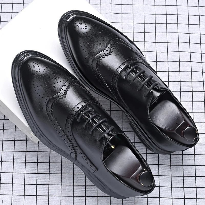 Italian Dress Mens Shoes Oxford Men Casual Luxury Designer Office Pointed Toe Black Corporate Wedding Shoes for Men 2023