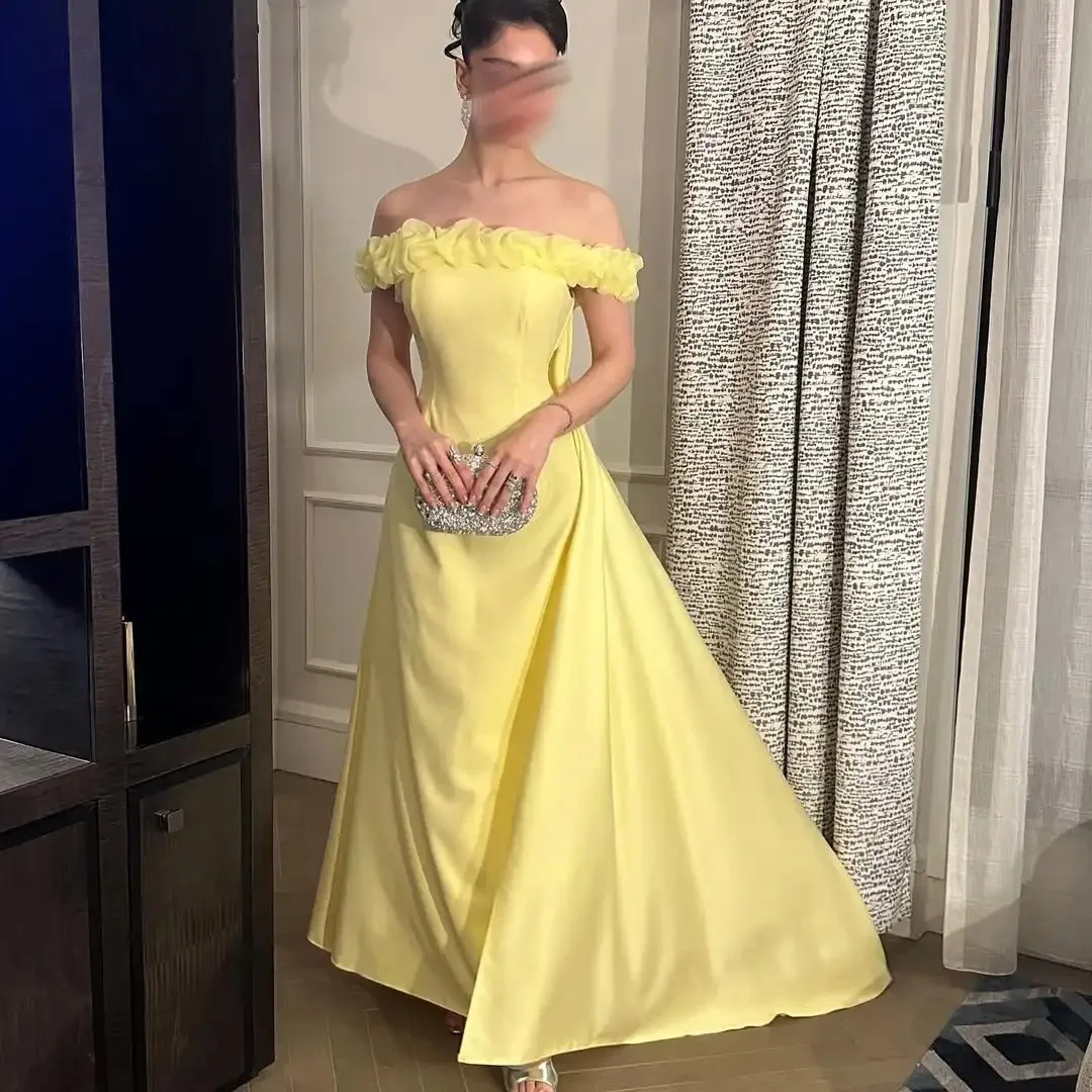 Indie op maat gemaakte elegante mouwloze off-the-shoulder avondjurken Saoedi-galajurk geplooide bloemen vloerlengte feestjurken