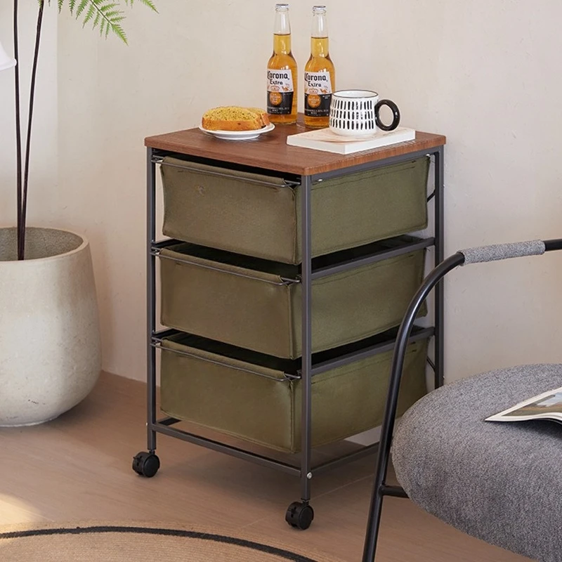 Мобильный шкафчик