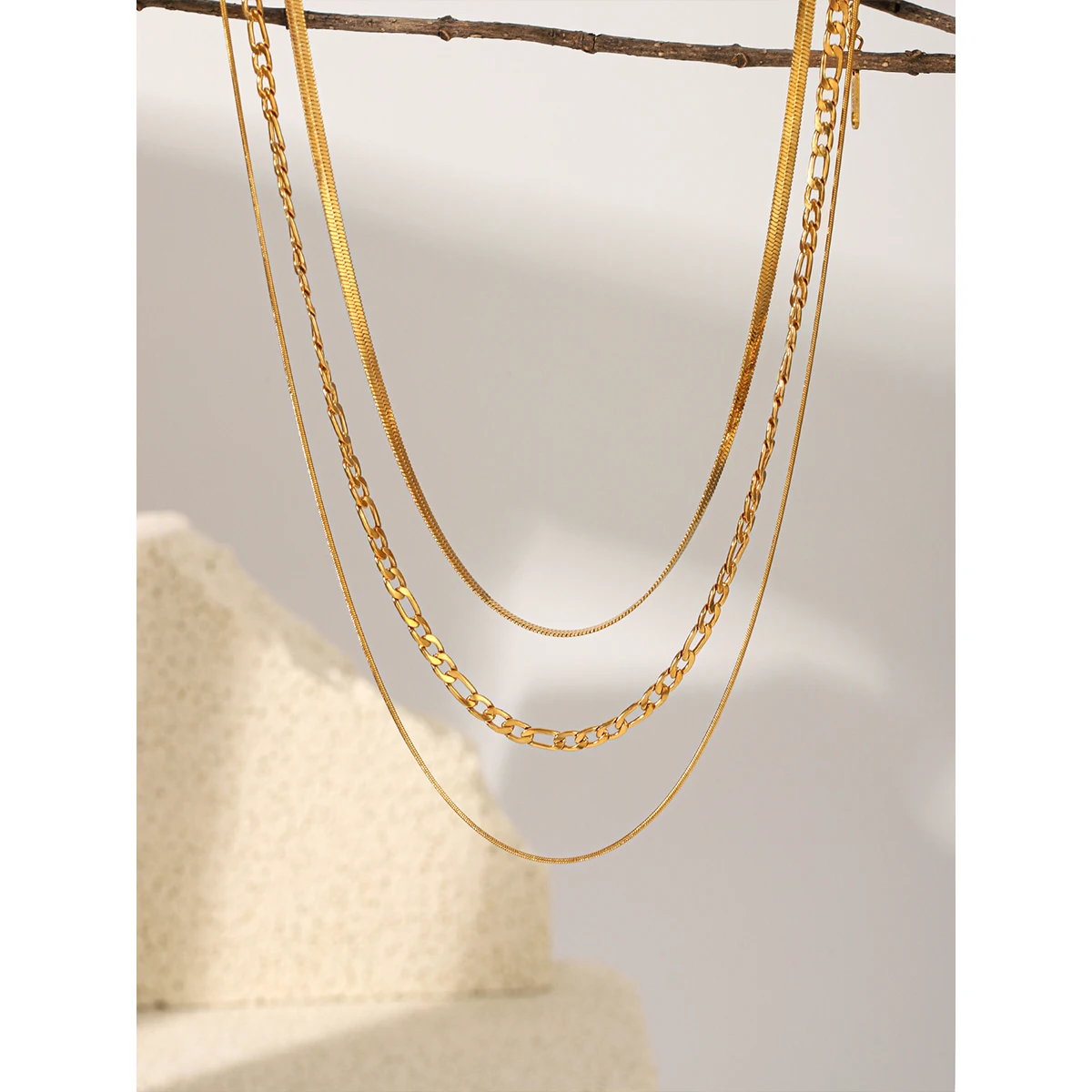 

Stackable Snake Cuban Chain Necklace 18K Gold Plated Stainless Steel Hypoallergenic Western Daily Jewelry Gift For Women