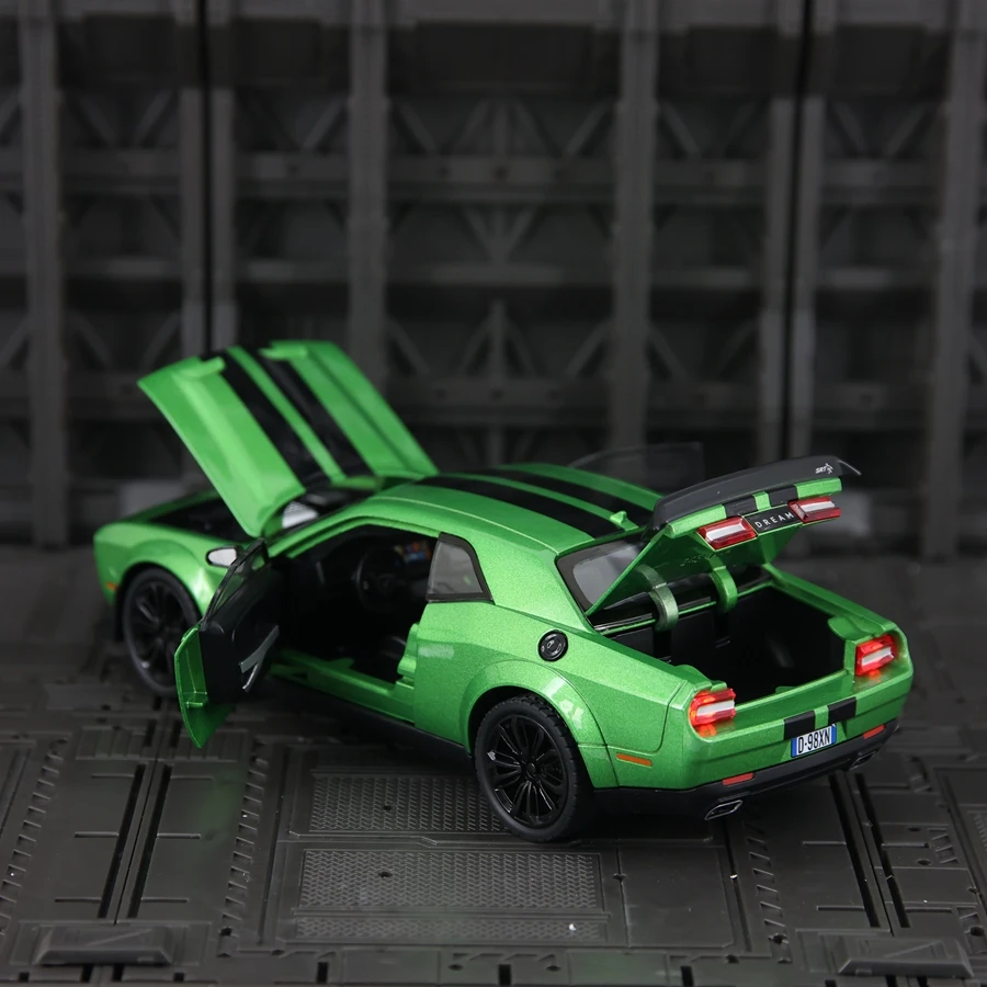 1:22 Dodge Hellcat SRT liga modelo de carro supercar porta de carro de brinquedo infantil e porta do capô do motor pode ser aberto