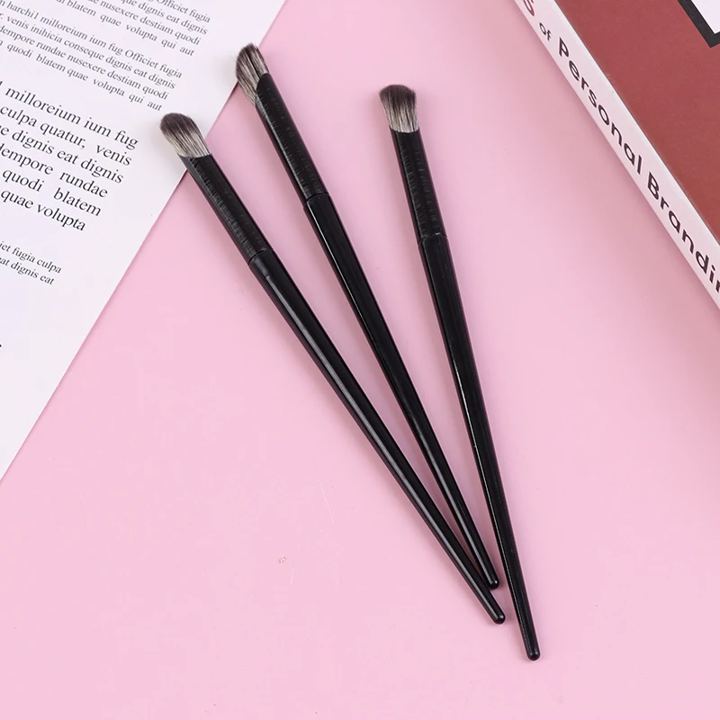 다크 서클 붓기를 위한 언더 아이 미니 컨실러 메이크업 브러쉬 새로운 화장품 브라이트닝 컨실러 브러쉬 코 컨투어 브러쉬,