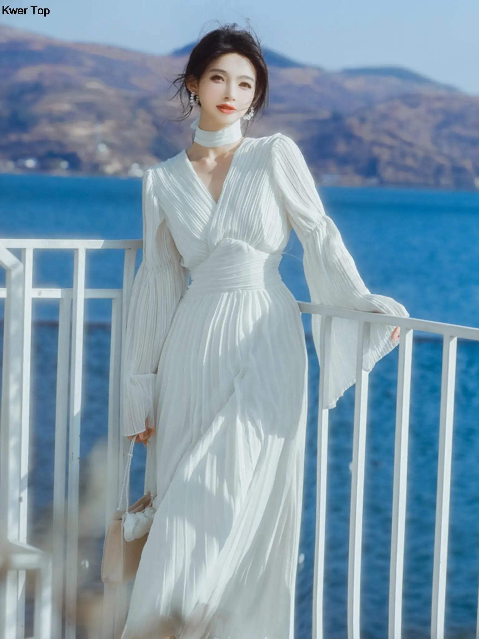 Spring New Fashion White Pleated Evening Party Long Dress Women French Elegant V-neck Slim Waist Robe Female Summer Clothing