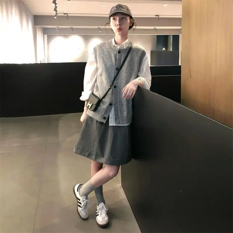 

Жилеты Жилеты Тонкий женский жилет Элегантный женский летний сетчатый укороченный открытый вязаный облегающий дышащий быстросохнущий легкий вес