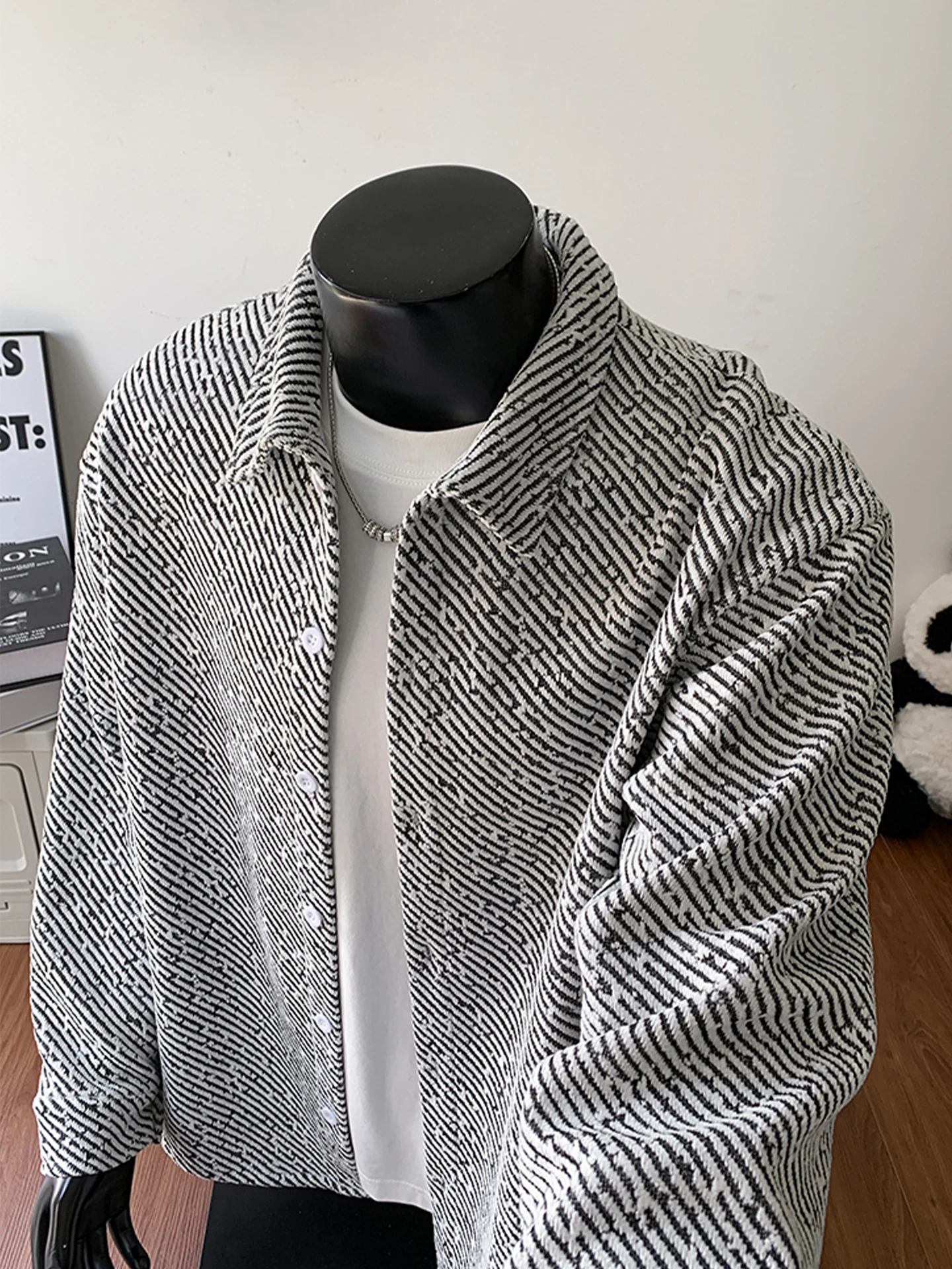 

Мужская повседневная куртка в стиле ретро с принтом зебры, длинная, в полоску, осенняя, модная, свободного кроя, из смесового полиэстера