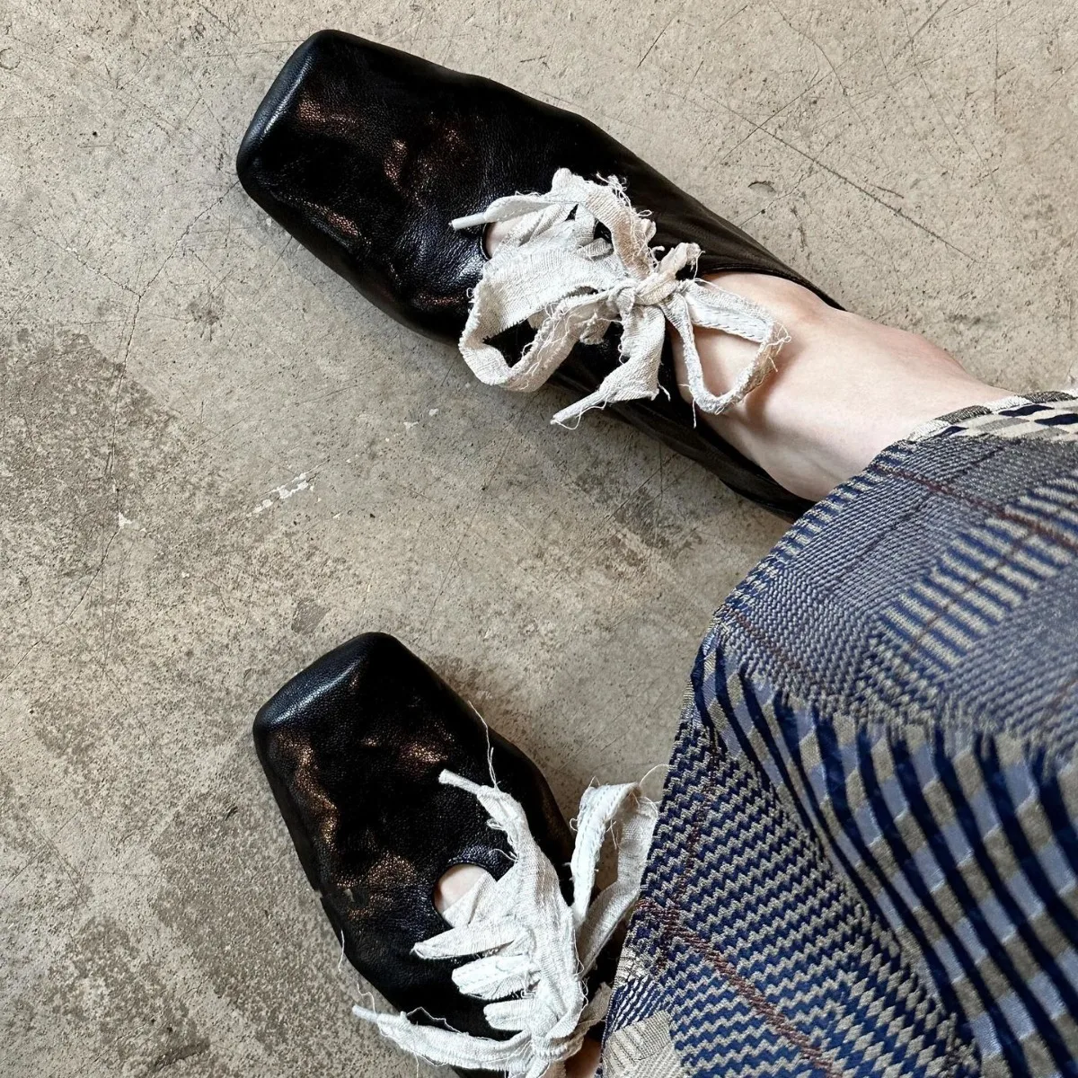 Sheepskin Leather Retro Square Head Shoes Woman Low Heels Thick Heel Lace-up Outer Wear Temperament Single Shoes Women Pumps