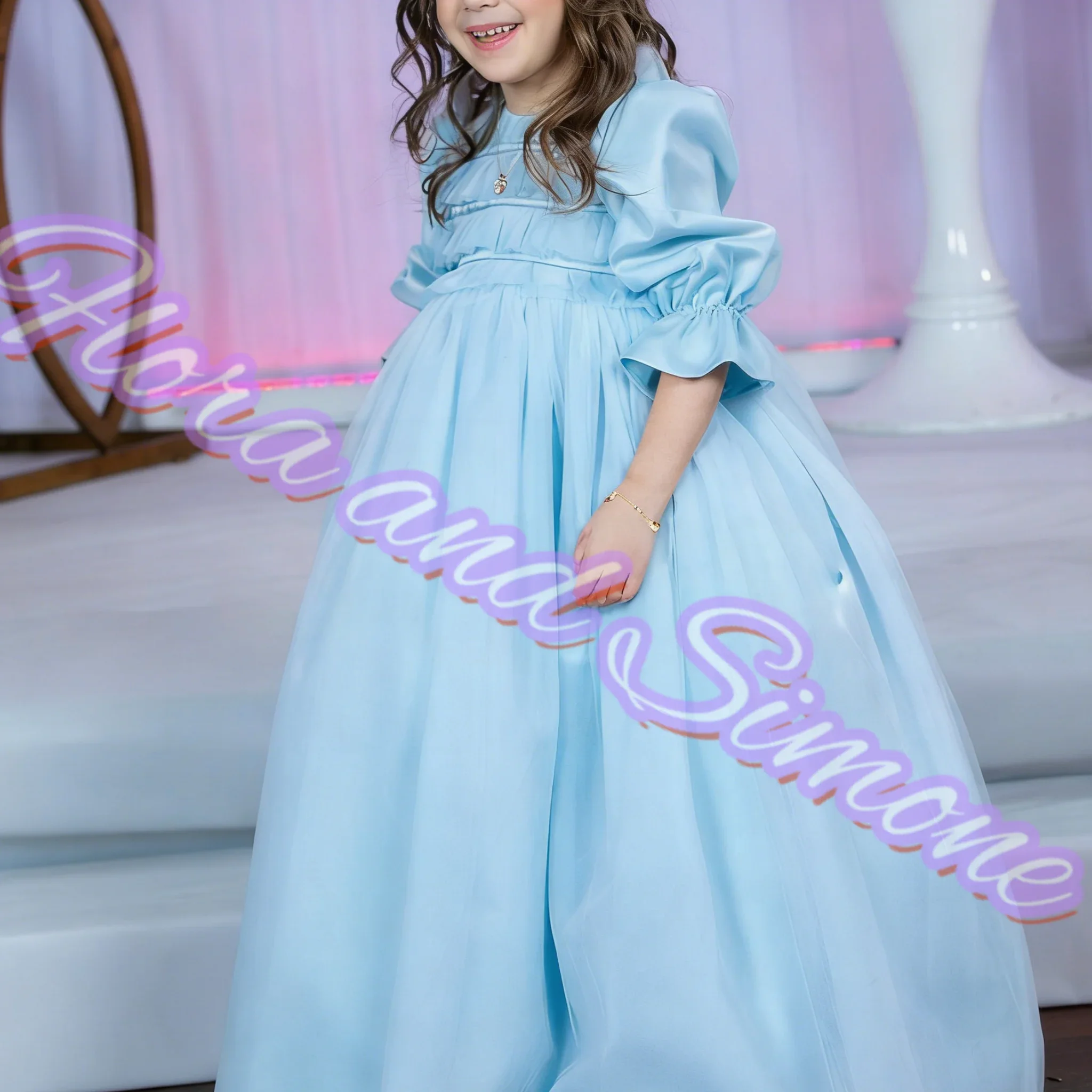 فساتين فتاة وردية بخياطة من الدانتيل وأكمام منتفخة فستان فتاة الزهور لحفلات الزفاف وحفلات الاستقبال الرسمية حسب الطلب