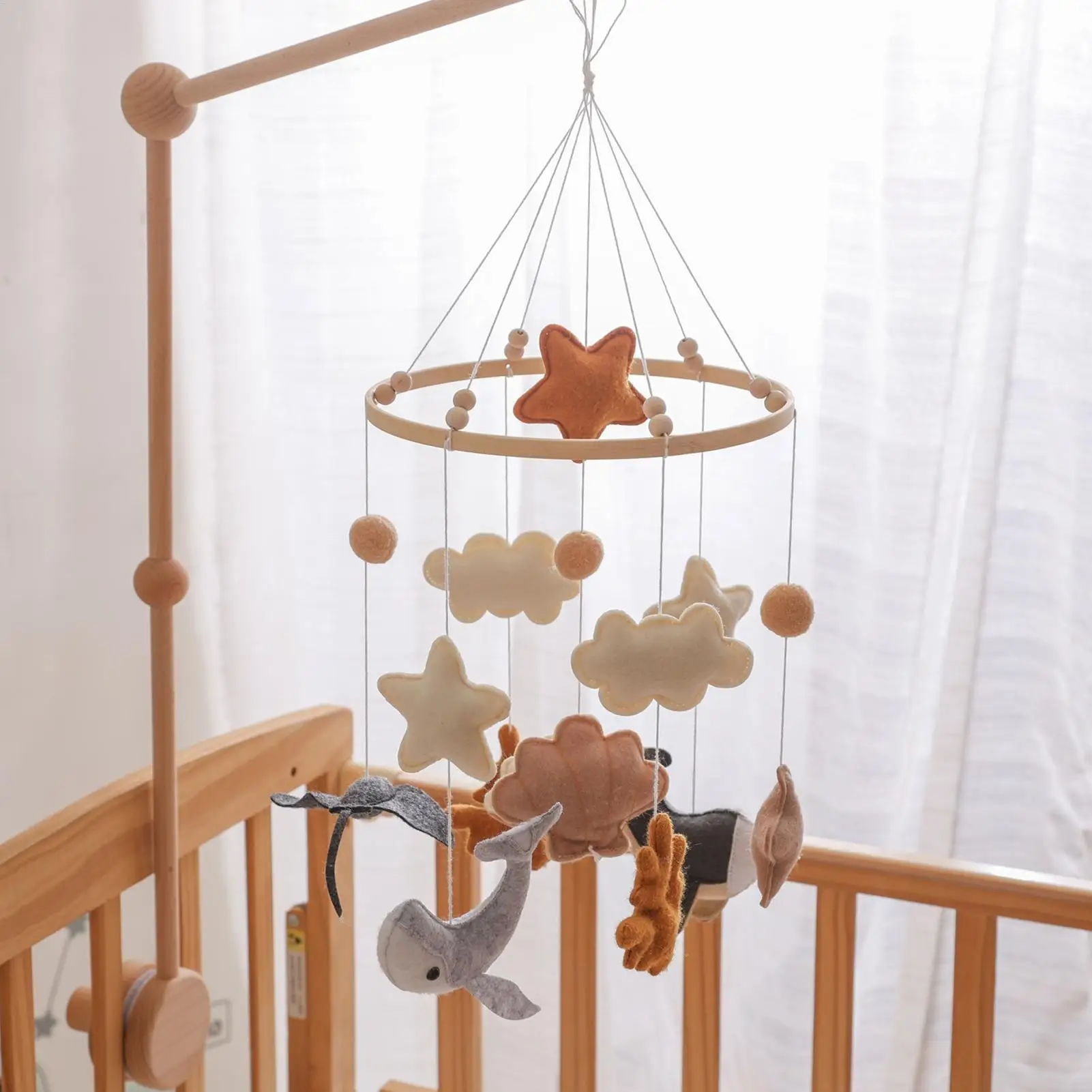 Móvil de bebé para cuna, juguetes móviles de dibujos animados de fieltro para bebé, decoración de animales marinos colgable para Moisés, cama de guardería, campana para niños y niñas