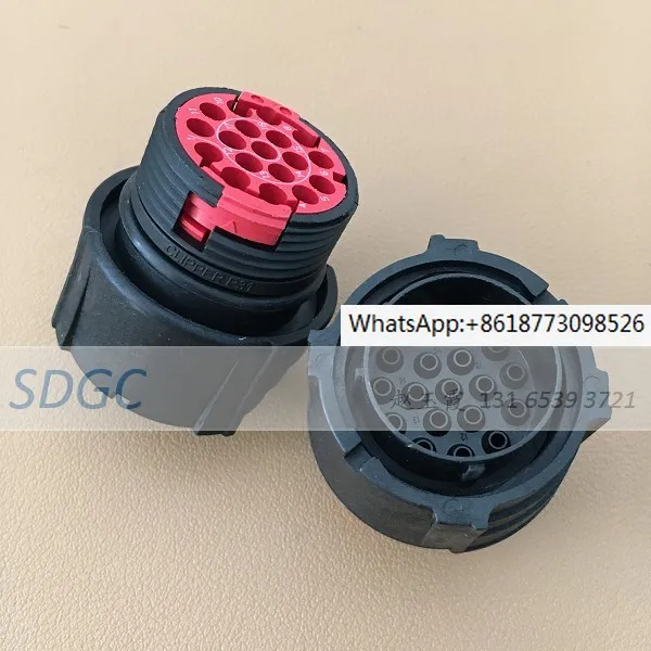 CL1P3101 genuine stock FCI/Souriu connector Clipper plug 18 ways