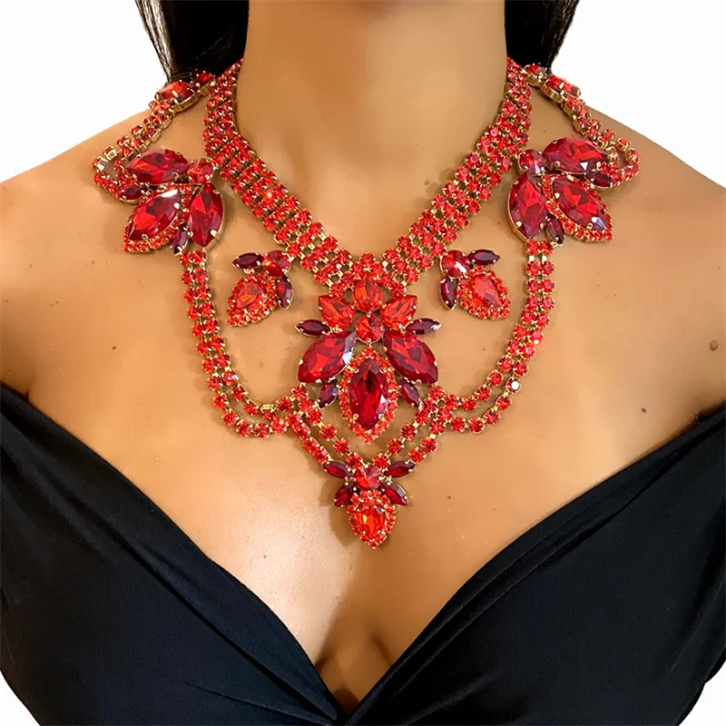 Hot selling rhinestone necklace set, exaggerated earrings in Europe and America, dress, versatile jewelry