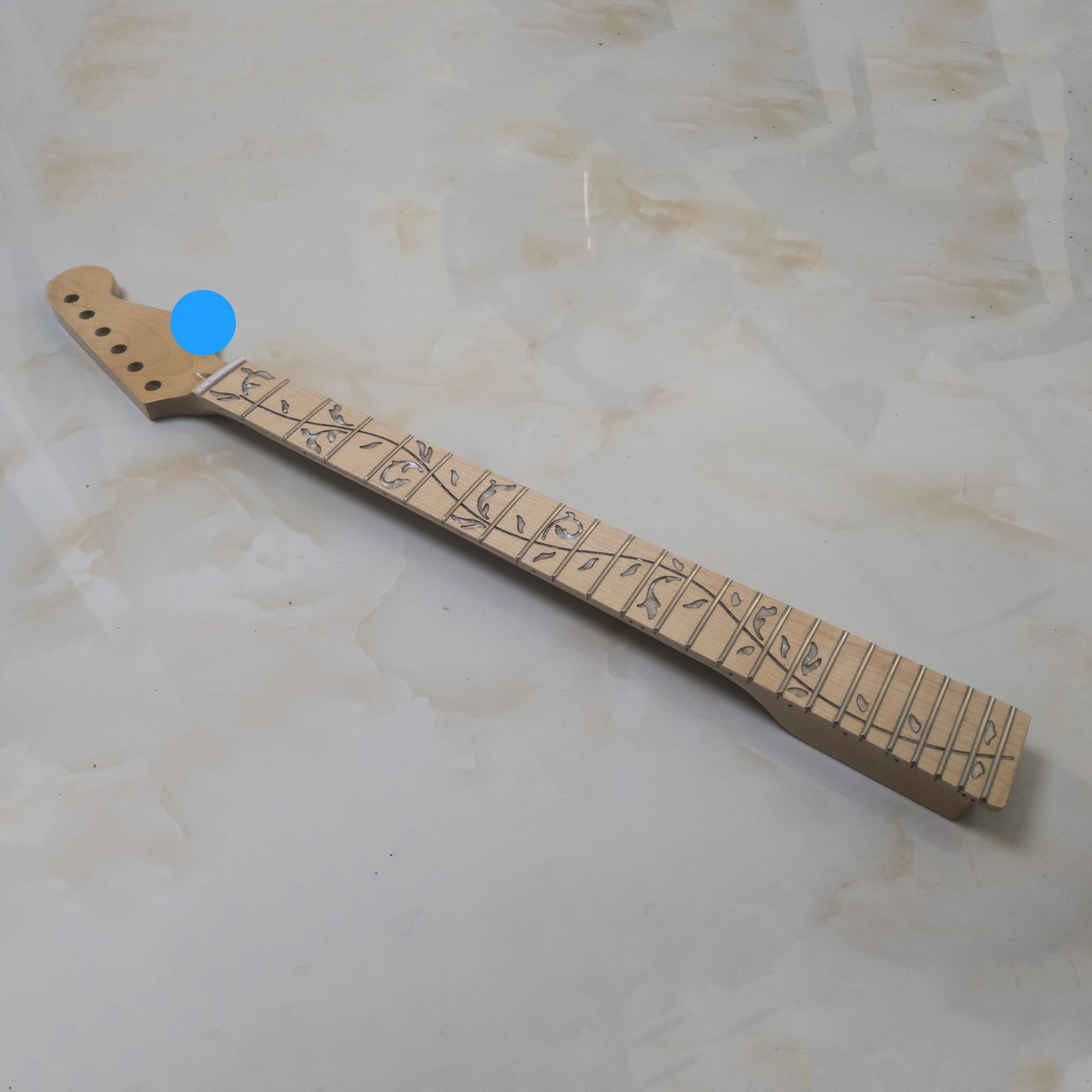 Natural Wood 24 Fret Electric Guitar Neck Maple with Tree of Life Inlay for TL Guitar Replacement Parts