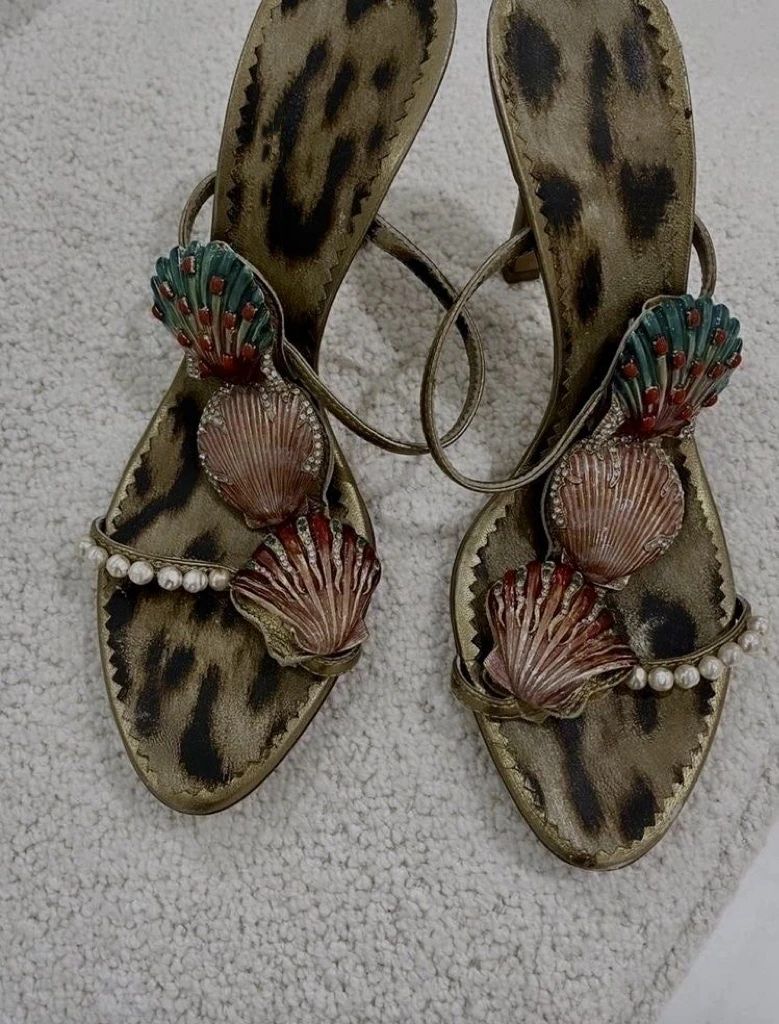 2026 New Spring/Summer Women's Handmade Custom Shell Sandals Leopard Foot Pearl Decoration Double Straps Stiletto Heel Sandals
