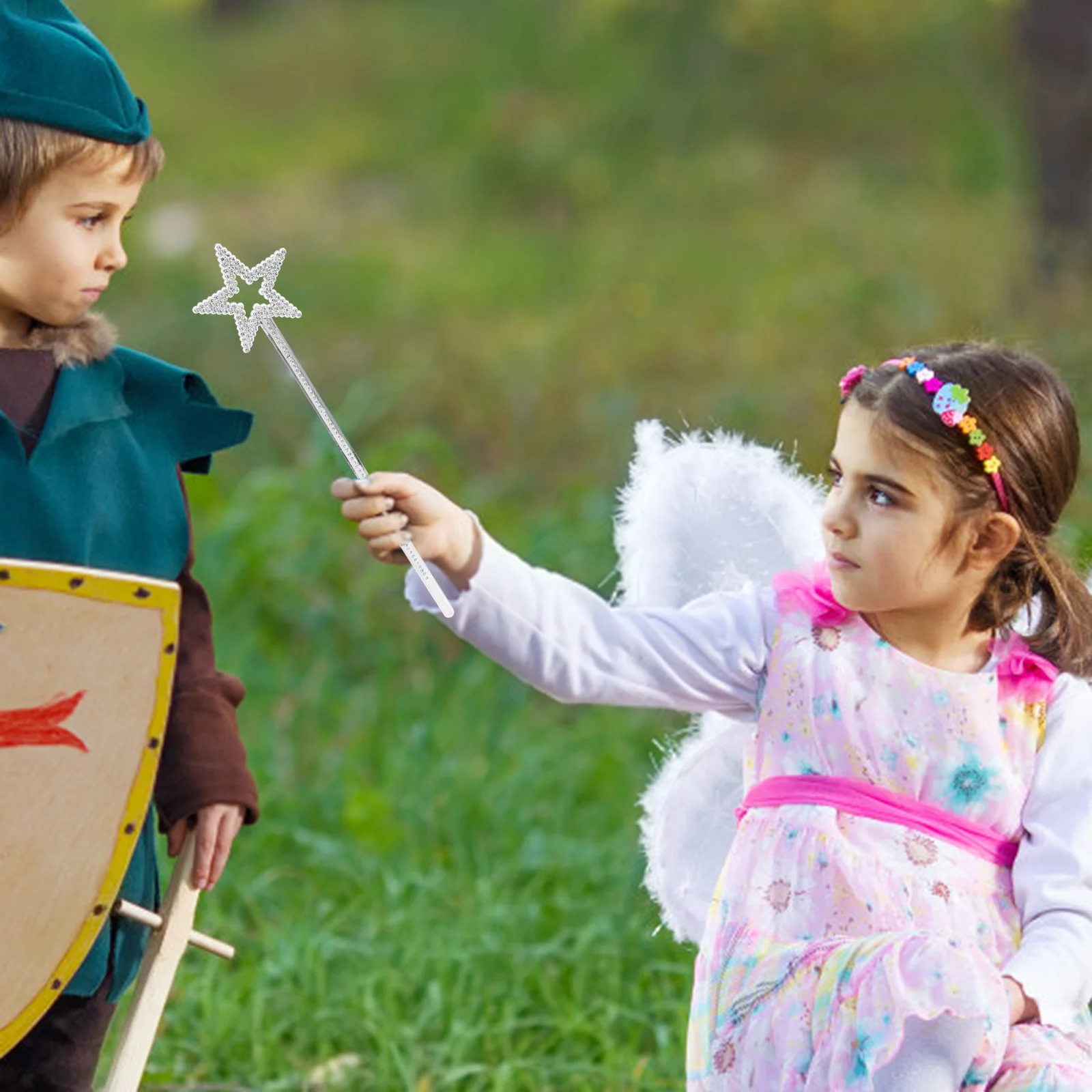 

2Pcs Star Wands Silverplated Crown Wand Colorful Decorations Exquisite Craftsmanship Fairy Princess Role Play Scepter