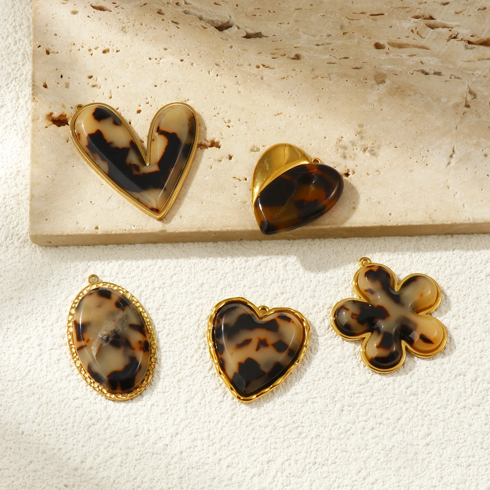 1 Piece 304 Stainless Steel & Resin Pendants 18K Gold Plated Coffee Leopard Print Heart Flower Oval Charms DIY Necklace Making