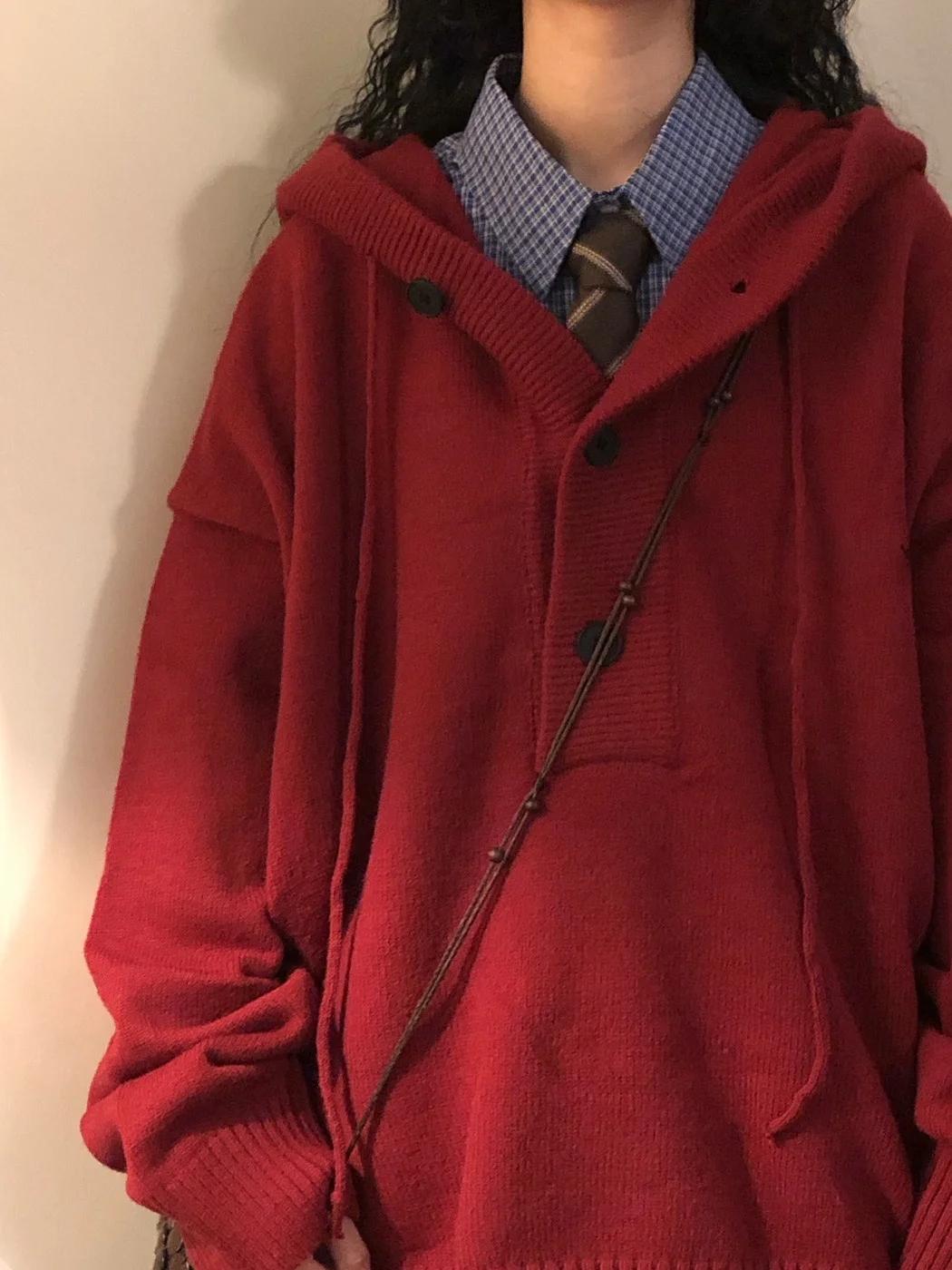 

Свободный вязаный свитер с капюшоном и открытым воротником в стиле ретро, японский дизайн, зимний, с длинными рукавами, молодежный, повседневный