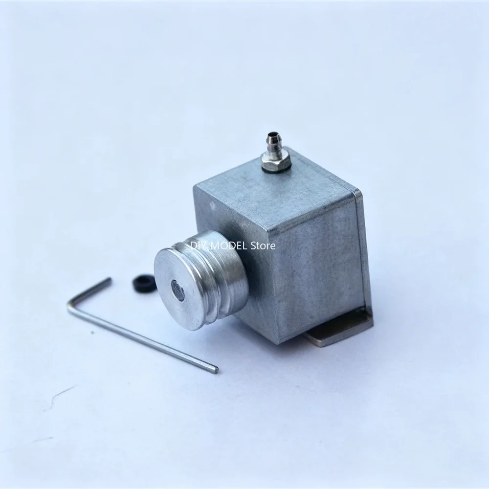 NF TOYAN Square Metal Centrifugal Water Pump with Side Inlet Top Outlet Featuring A Water Seal Methanol Engine Model Accessories