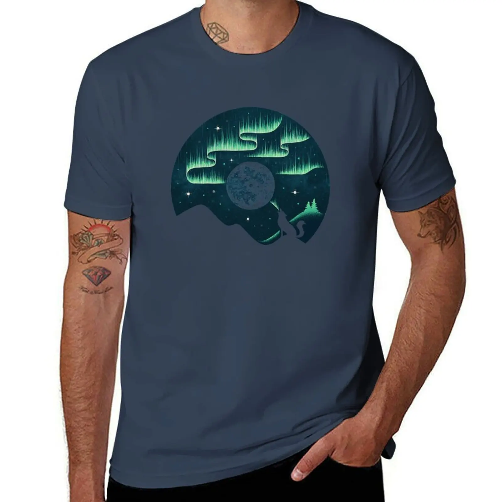 

Arctic Tune T-Shirt mens graphic t shirts man tshirt T-Shirt