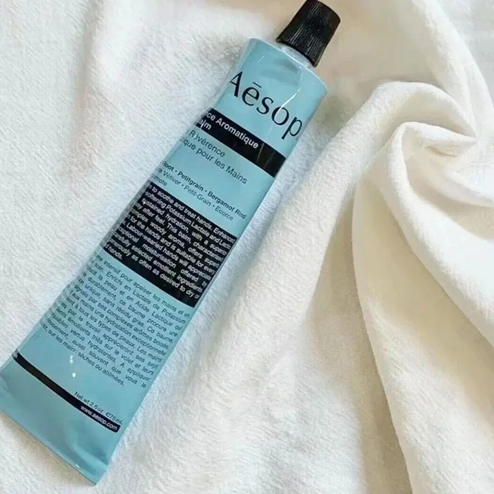 ايسوب كريم اليد القيامة رائحة كلاسيكية عطرية مع الحمضيات وملاحظات خشبية مغذية مكثفة للأيدي الجافة غير دهنية