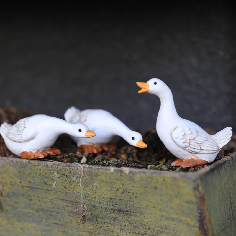 Mini white duck animal ornaments, garden, potted plants, rockeries, water scenery, micro landscape decoration crafts