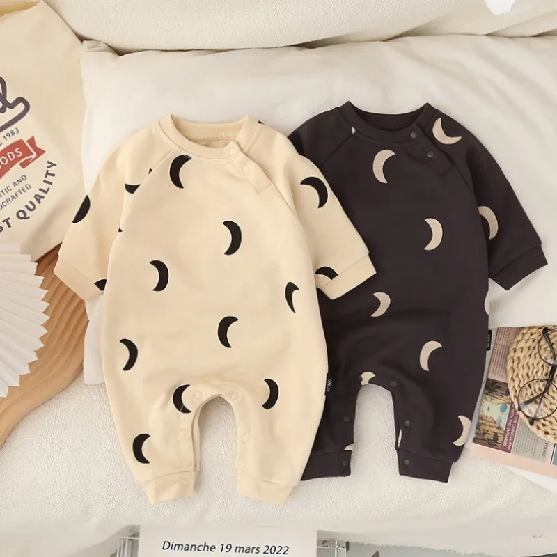 Newborn Spring and Winter Fashion Moon Sun Print Suit Cotton Comfortable and Soft 0-12 Boys and Girls Long Sleeved Baby Bodysuit