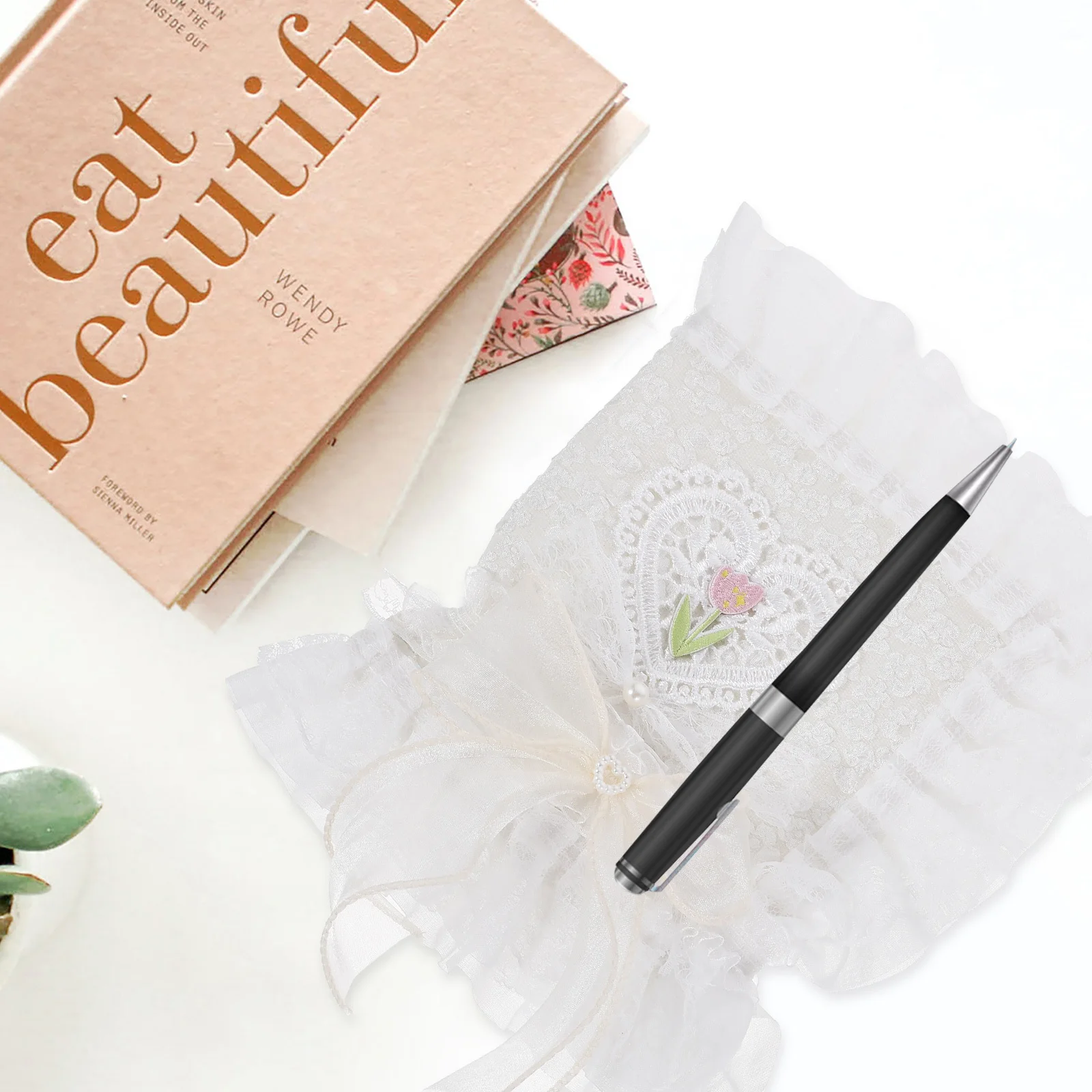 Cover Protective Sleeve Hand-made Lace Decorative Book Clothes Covers White Polyester Notebook With Strap For Students Stylish