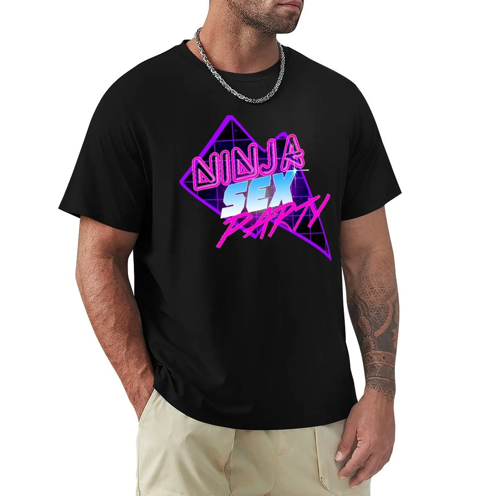 

Sexy Ninja Parties (80s inspired design) T-Shirt Plus Size Loose Fit T-Shirt