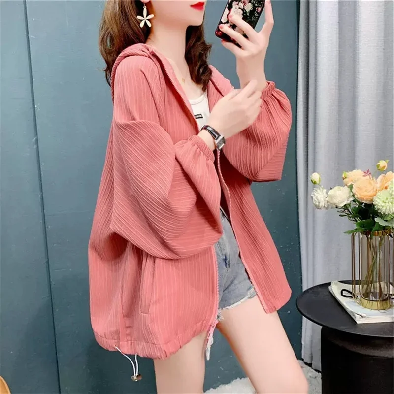 

Summer New Zipper Sun Protection Shirt 2024Women Korean Edition Lazy Loose Thin Pregnant Women's Coat Covering Belly Top Women's