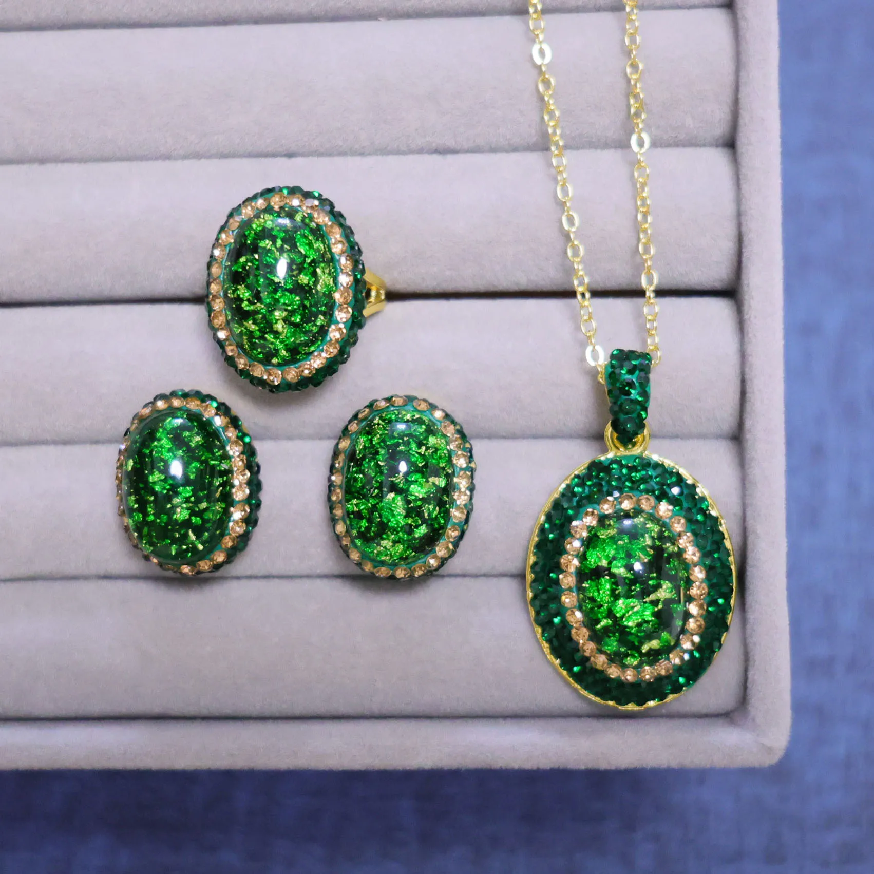 New colorful starry sky stone crystal three-piece set medieval necklace niche fashion temperament set factory direct approval