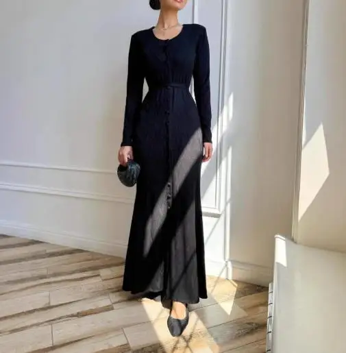 

Autumn New Round Neck Button Tied Slim Knit Wool Dress for Women, Elegant and Casual Slim Fit A-Line Long Sleeved Knit Dress