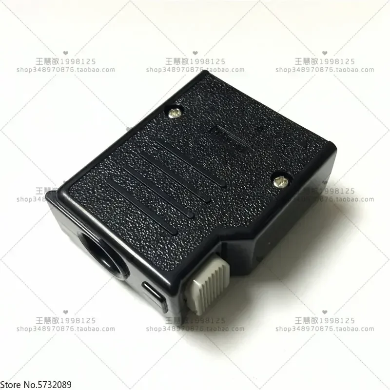 

Connector P-1624BG (09)/P-1628A-C (50)/P-1628A-CA (50)