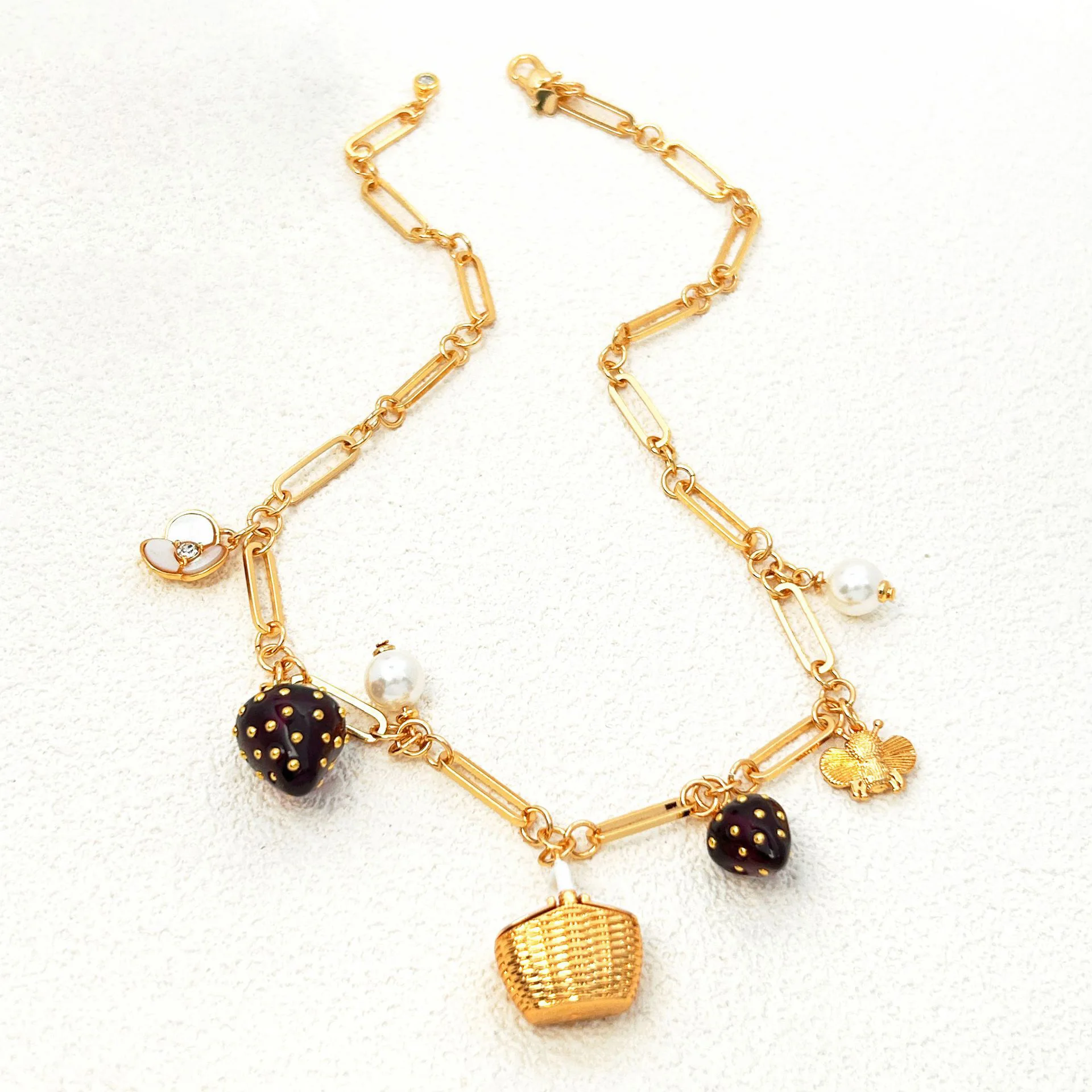 Cute Strawberry Bamboo Basket Bee Clover Spliced Choker Necklace Bracelet Jewelry Set
