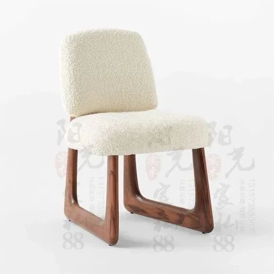 

Французский ретро обеденный стул из цельного дерева, спинка, кремовый туалетный стул из овечьей шерсти, средневековая модель, обеденный стул для комнаты