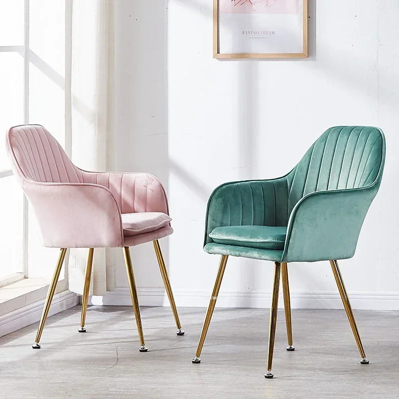 Per sala da pranzo imbottita dal design nordico scandinavo, moda trasparente, soggiorno, mobili per il tempo libero, sedia a soppalco, sedia rosa