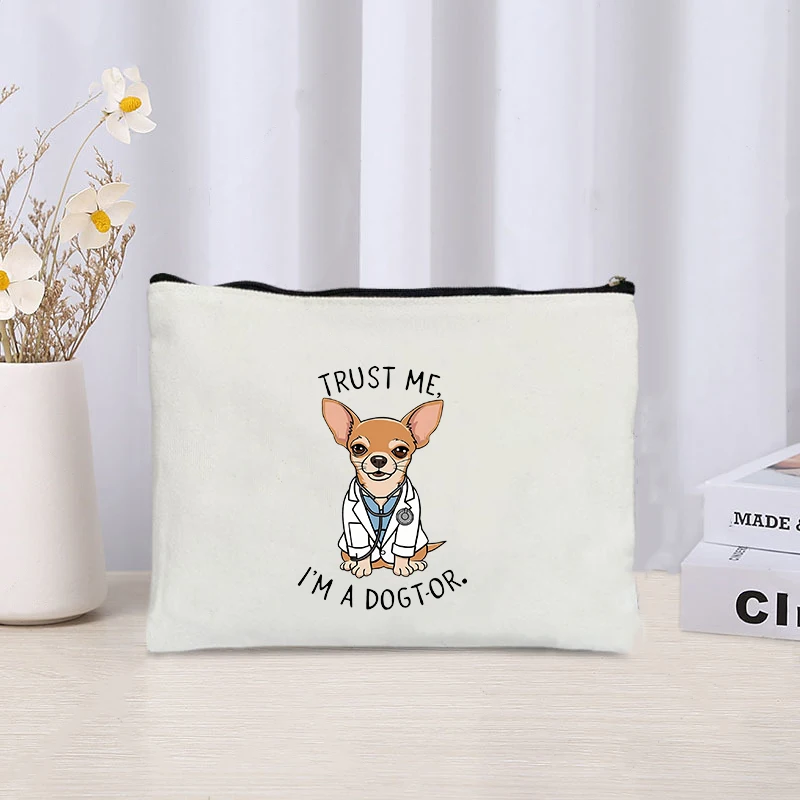 Trust Me I'm A Dogtor Cute Dog Doctor Pattern Makeup Bag Funny Gift Idea for Dog Lover Cosmetic Kit Cute Toiletry Pouch Purse