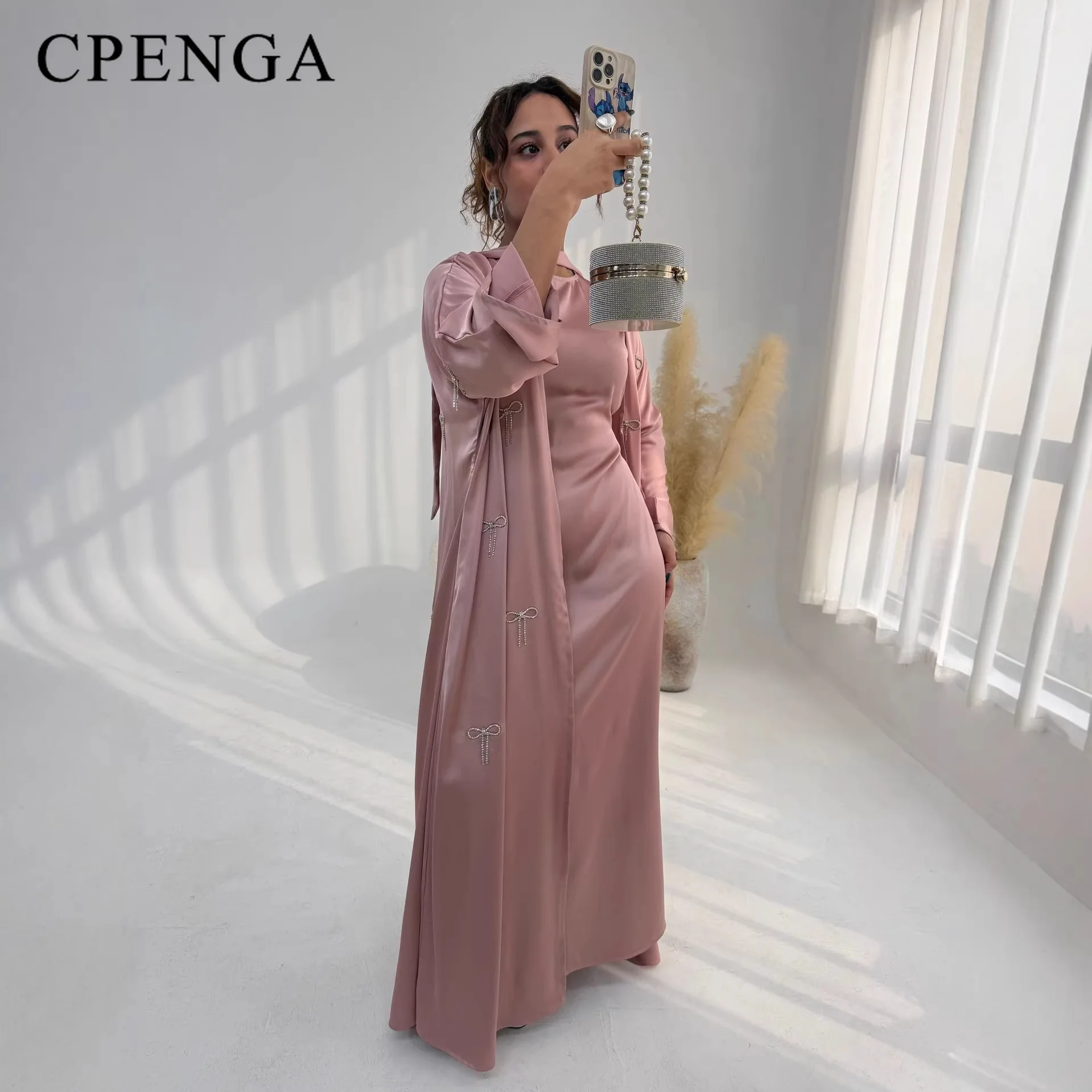 

Luxury Women Dubai Satin Butterfly Abaya Two Piece Muslim Robe Set Elegant Islam Ramadan Dress Eid Holiday Outfit Turkey Kaftan