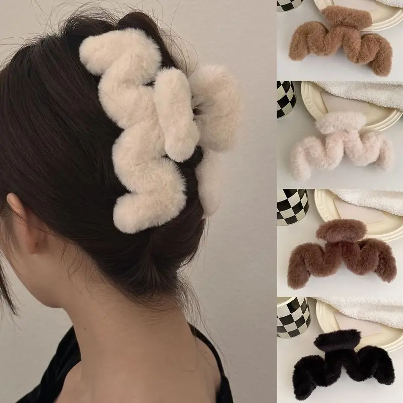 Winter Large Size Autumn Plush Hair Clip Fluffy Imitation Rabbit Hair Wavy Shape Hair Claw Hair Accessories For Women hair clip