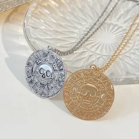 Classic Silver Color  Pirates of the Caribbean gold coins Medallion Skull Pendant Necklace For Men Jewelry