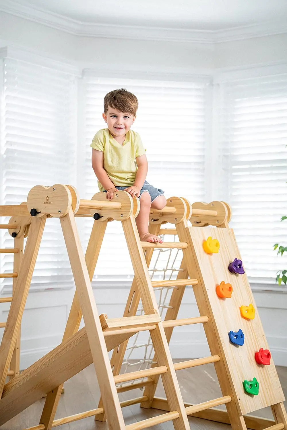 Ensemble de jeu d'intérieur 7 en 1 pour enfants de 2 à 6 ans avec toboggan, mur d'escalade, échelle, filet, barres, balançoire, anneau