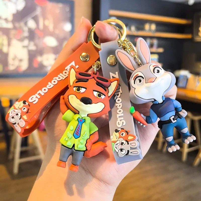 Porte-clés mignon Disney Zootopia en PVC, personnage de dessin animé Judy Nick chef Bogo, sac suspendu pour Couples, décoration, cadeau de Festival