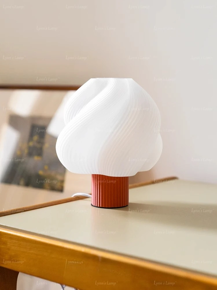 

Swedish ice cream desk lamp, Nordic atmosphere night lamp, bedside bedroom study gift lamp