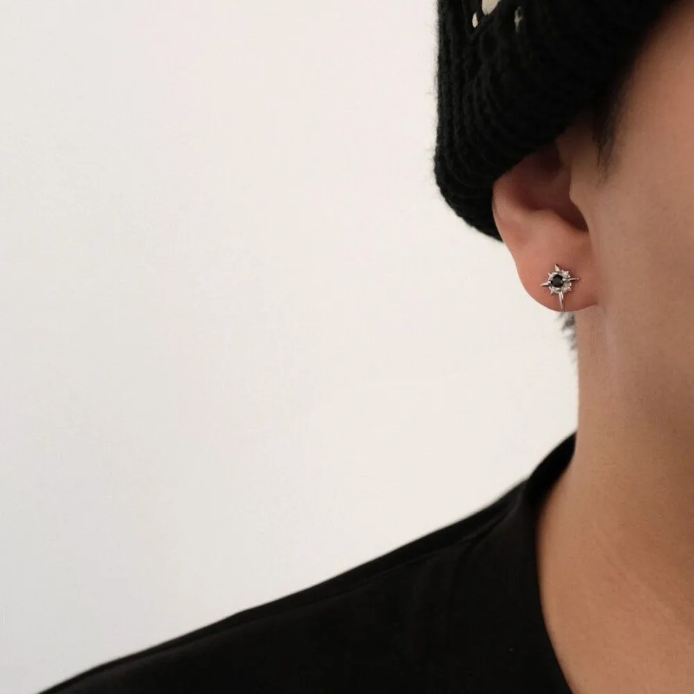 1pair Polaris Male Limited-Release Fashion Luxurious Design Cool and Stylish Bold and Chic Multi-Complementary Simple Earrings
